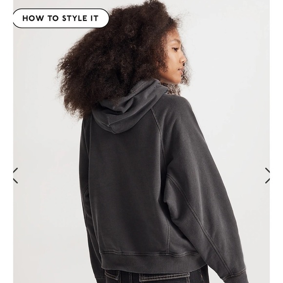 New - Madewell Terry Relaxed Raglan-Sleeve Sweatshirt. - Picture 3 of 10